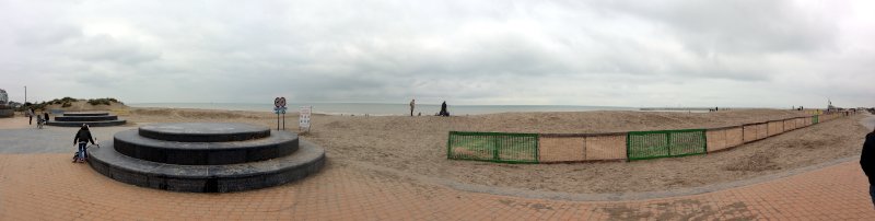 Blick über den Strand von Nieuwpoort