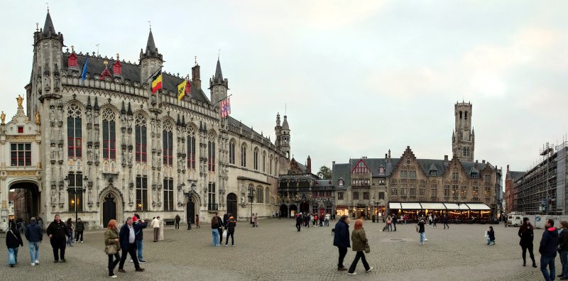 Blick über De Burg in Brügge