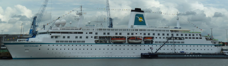 Die MS Deutschland
