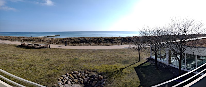 Blick vom Balkon unseres Apartements auf die Ostsee