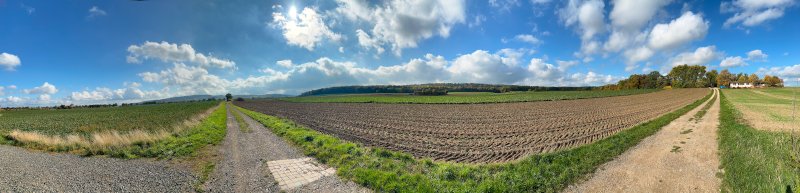 Blick über die herbstliche Landschaft