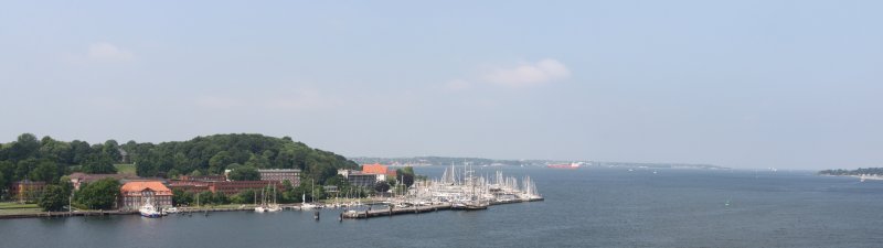 02.06.2016 - Die Kieler Förde beim Auslaufen der Color Magic