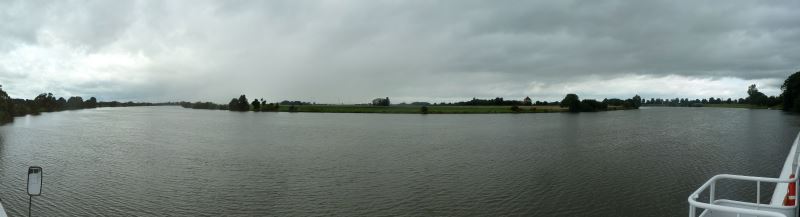 Blick vom Anleger Dörverden auf die Weser