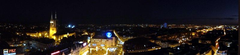 19.12.2014 - Zagreb - Blick von der Aussichtsterrasse Zagreb Eye auf die nächtliche Stadt